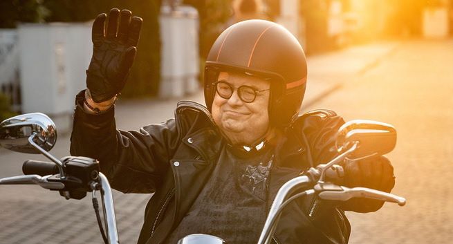 Wojciech Mann reklamuje oferty pracy na OLX