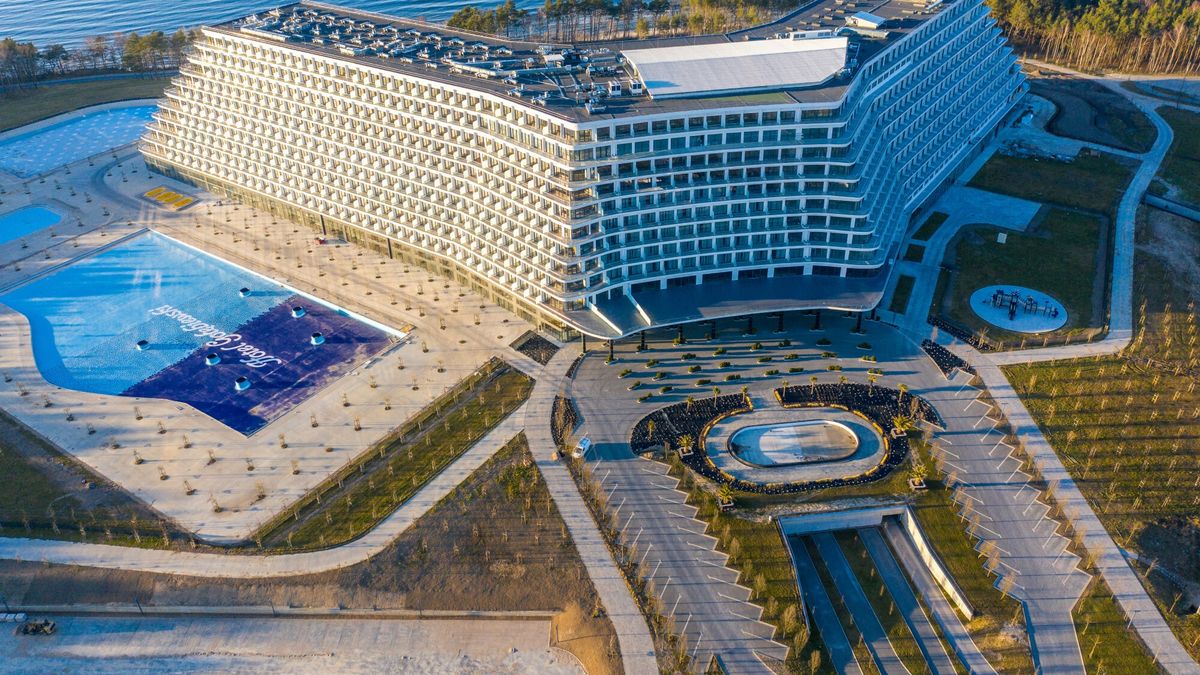 Hotel Gołębiewski w Pobierowie. Otwarcie największego takiego ob