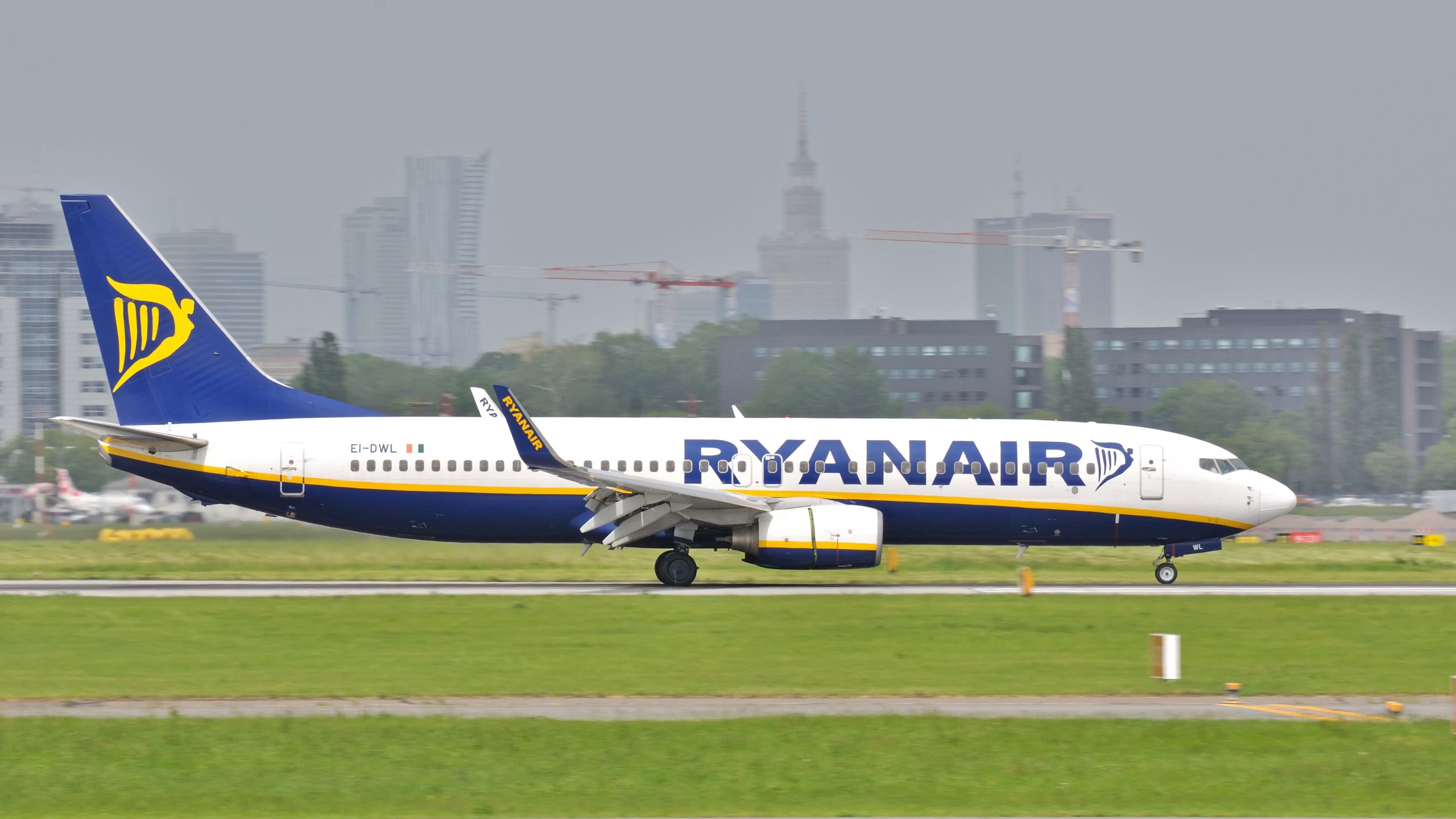 Ryanair znów będzie latać z Lotniska Chopina w Warszawie
