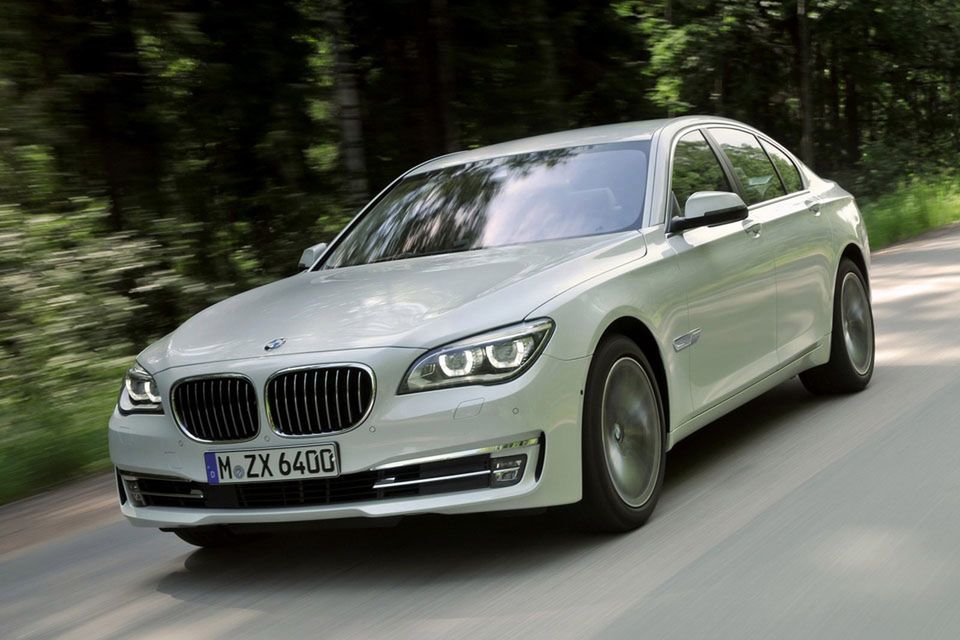 BMW serii 7 na rok 2013 - megagaleria niemieckiego okrętu flagowego 18