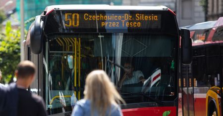 Bielsko-Biała. Uwaga pasażerowie, jest  jeden przystanek, będą dwa