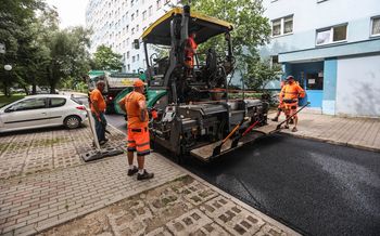 Rzeszów: Wakacyjne roboty drogowe. Nowe asfaltowe nawierzchnie pojawią się na os. Nowe Miasto