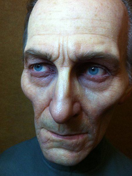Superrealistyczny Tarkin z Gwiezdnych wojen 8