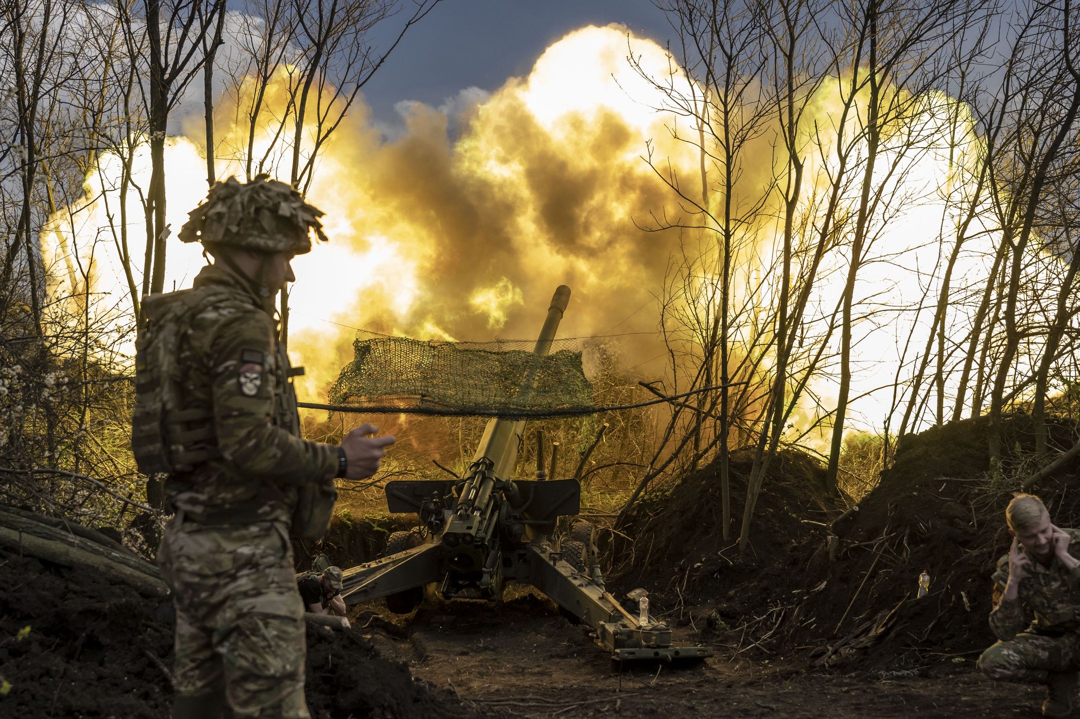 DONETSK OBLAST, UKRAINE - APRIL 24: Ukrainian soldiers fire artillery on Donetsk frontline as the Russia-Ukraine war continues in Donetsk Oblast, Ukraine on April 24, 2023. (Photo by Muhammed Enes Yildirim/Anadolu Agency via Getty Images)