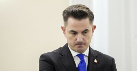 Wiceminister przeprasza za grafikę podczas ciszy wyborczej