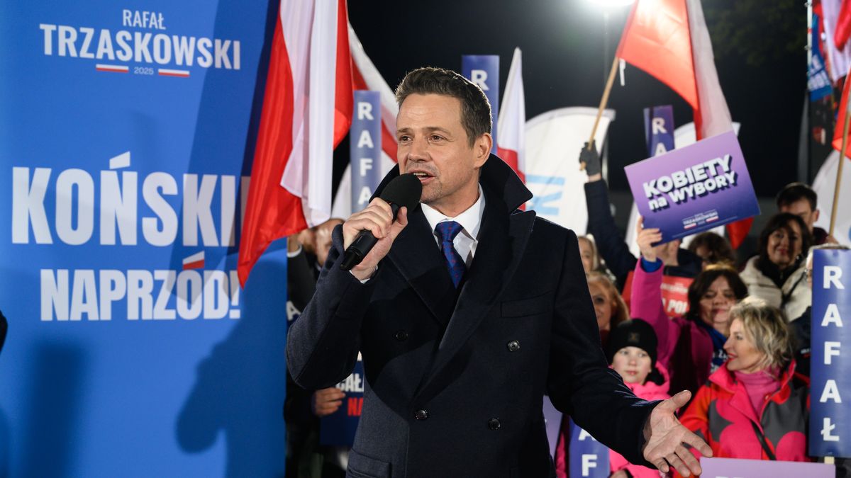 Prezydent Warszawy i kandydat na prezydenta Polski Rafał Trzasko