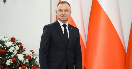 Tyle zarabia prezydent. Pensja to nie wszystko
