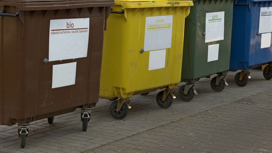Kto skorzysta z niżej "opłaty śmieciowej"?