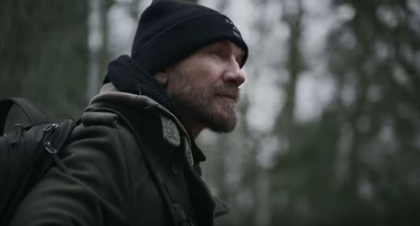 Land Rover kontynuuje współpracę z Przemkiem Kossakowskim