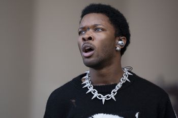 D4cd aresztowany za zabójstwo nieletniej. Wideo trafiło do sieci