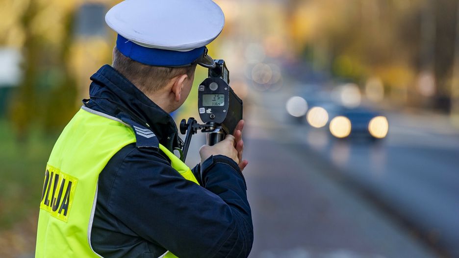 kierująca przekroczyła dopuszczalną prędkość w terenie zabudowanym o 65 km/h 