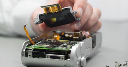 Zobacz, jak powstaje Leica T [galeria]