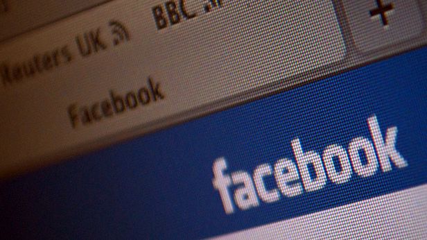 Jak używać edytora WYSIWYG do budowy stron na Facebooku? 1