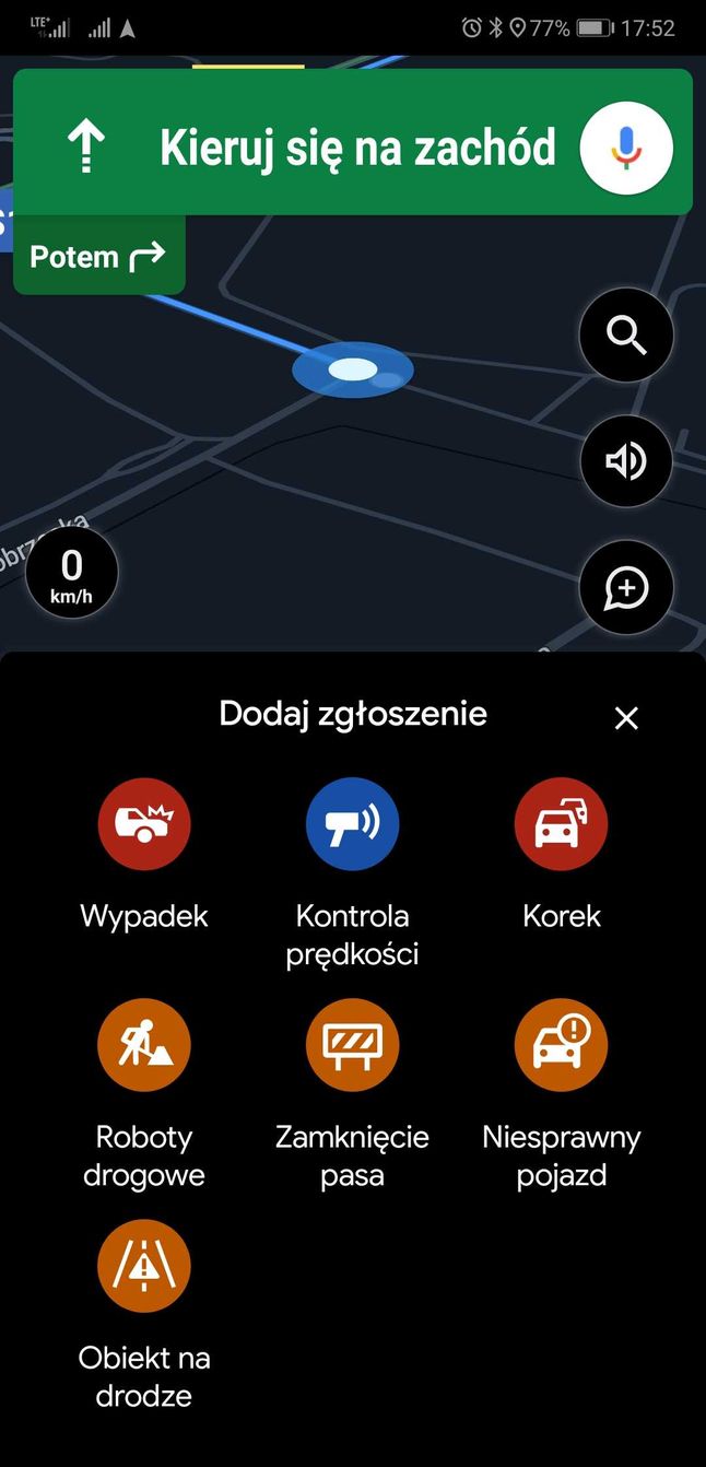 Zgłaszanie incydentów na drogach w Mapach Google w smartfonie. W Androidzie Auto w samochodzie tej opcji wciąż brakuje.