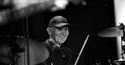Legendarny muzyk nie żyje. Perfect planuje pożegnanie. "W podziemiach"