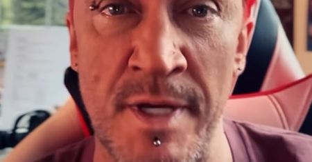 Pilny apel. Michał Wiśniewski zwrócił się do internautów. "Potrzebna krew"