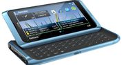 Nokia E7 Communicator w unikatowym niebieskim kolorze