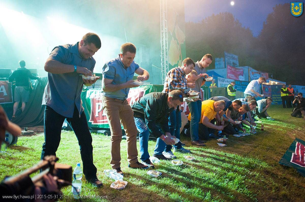 Zawody w zjadaniu pierogów