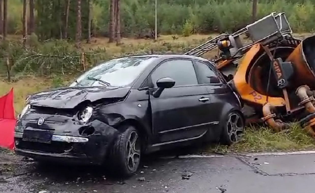 Tragedia na drodze w Warmińsko-Mazurskiem. Zderzenie czterech pojazdów