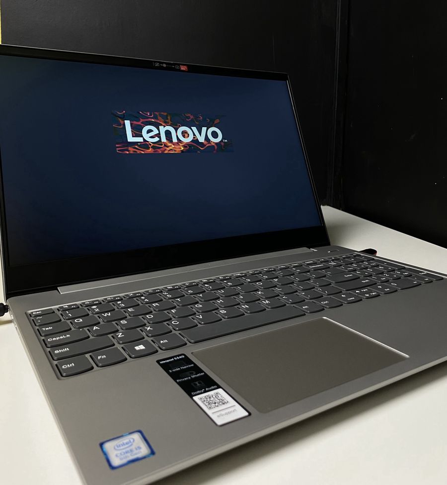 budżetowy laptop dla studenta