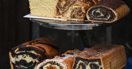 Tych ciast nie wkładaj do zamrażarki. Stracą nie tylko smak