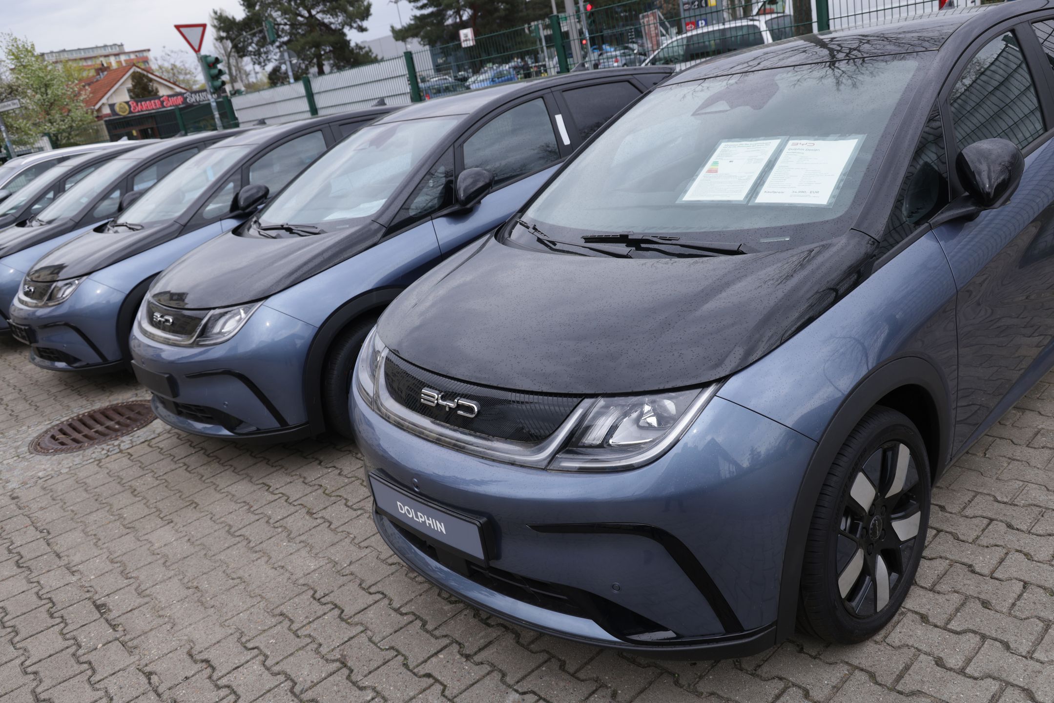 Auta chińskiego koncernu samochodowego BYD będą widoczne podczas Euro 2024 w Niemczech