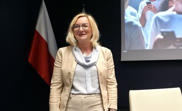 Szefowa KRRiT ustaliła zniżki abonamentowe. W górę inna opłata