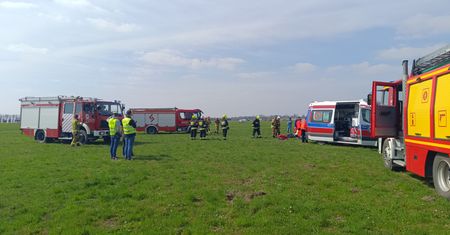 Spadł z wysokości, stan nieznany. Dramat na zawodach lotniczych