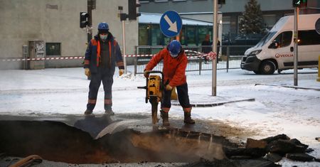 Awaria ciepłownicza w Warszawie. 24 budynki bez ogrzewania