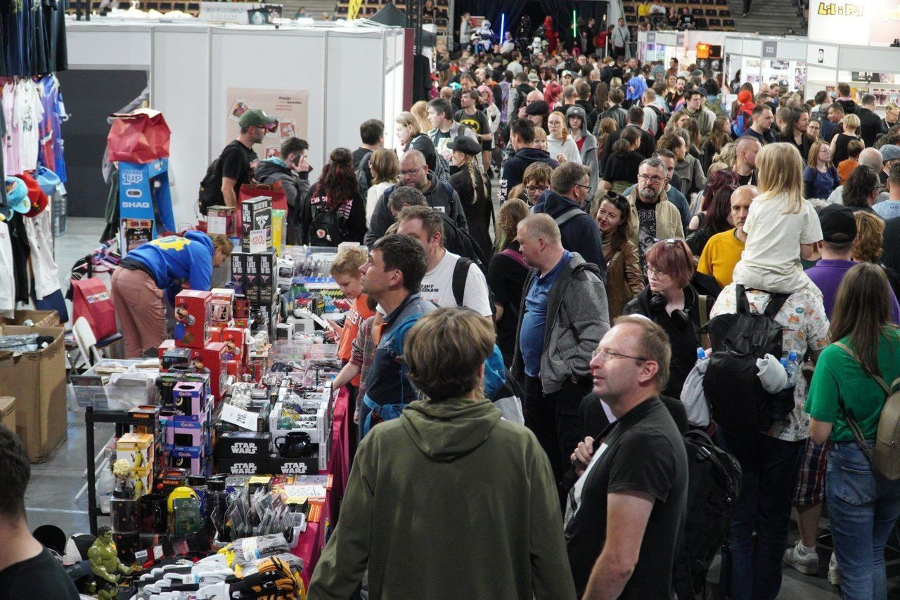 Łódź: Festiwal komiksu. Kolorowe cosplaye, światowe gwiazdy i tysiące fanów