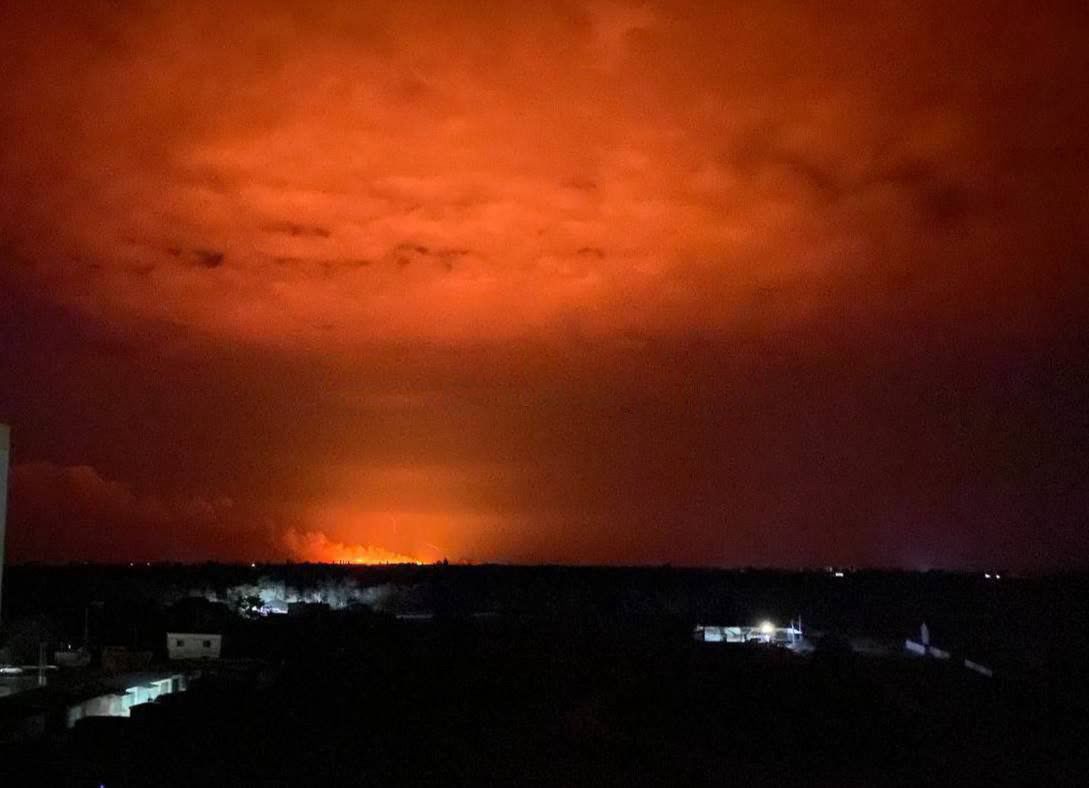 Nocne ataki Rosjan. Ogromny pożar i ewakuacja w Odessie