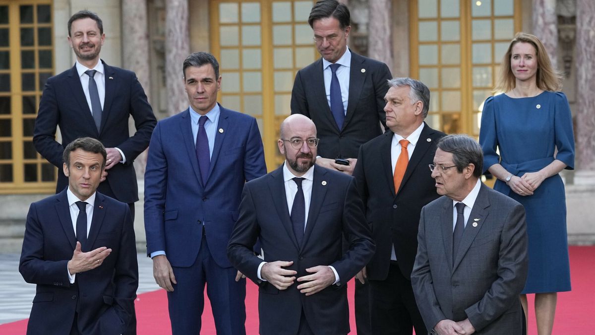 "Project Syndicate" zwraca uwagę, że cło na rosyjski gaz mogłoby zostać wprowadzone niemal z dnia na dzień 