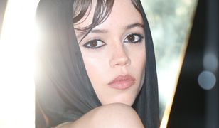 Jenna Ortega w eleganckiej czerni. Gwiazda Netfliksa paradowała w ekstrawaganckiej sukni