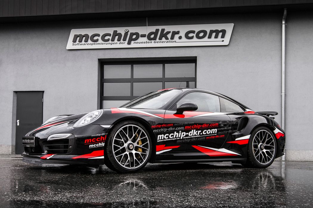 Wzmocnione Porsche 911 Turbo S od mcchip-dkr