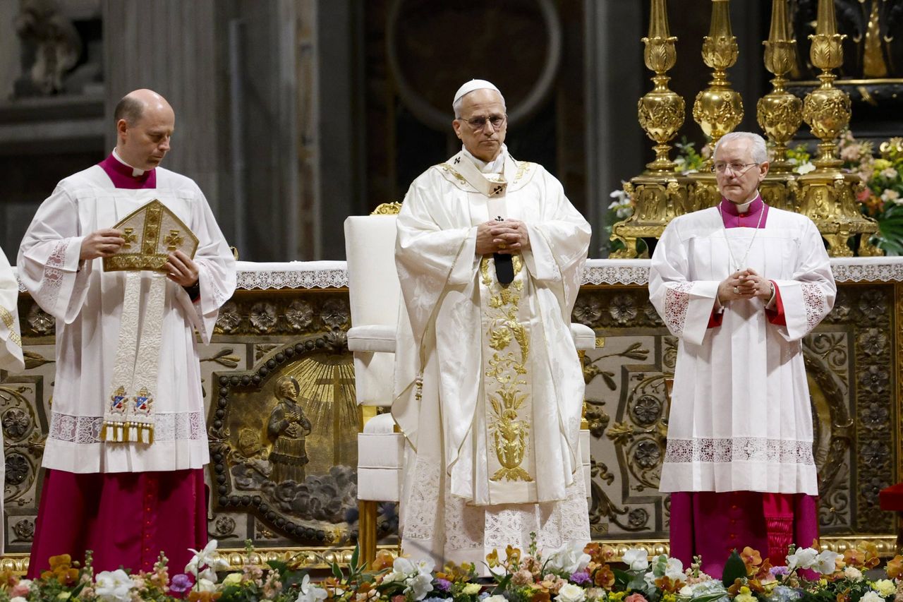 Leon XIV apeluje o pokój. "Siła tej nocy usposabia do zgody"