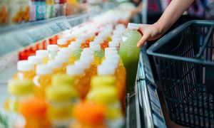 Sprawdzili soki w Polsce. Zastrzeżenia do co piątego napoju