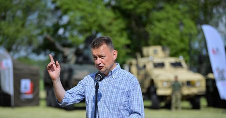 Święto Wojska Polskiego w cieniu koronawirusa. Decyzja szefa MON