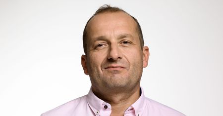 Górski i Cieślak w nowym serialu. Ruszyły zdjęcia do produkcji "Piękni i bezrobotni"