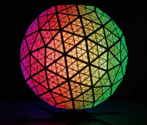 Sylwestrowa kula na Times Square z 32 tysięcy LED-ów 1