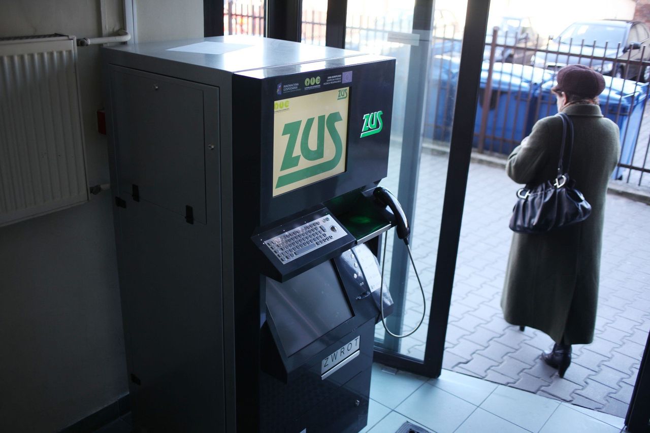 Renta wdowia grudzień 2025. Takie przelewy będzie wysyłał ZUS