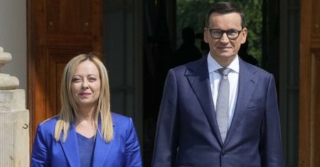 Premier Włoch zaliczyła wpadkę w Polsce. Spójrzcie na jej strój