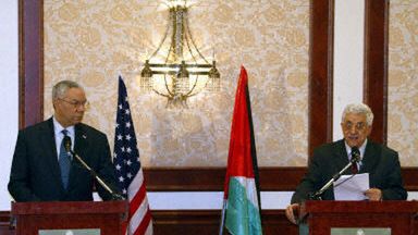 Colin Powell i Mahmud Abbas