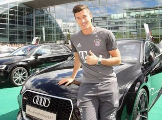 Lewandowski dostał kolejny samochód ZA DARMO!