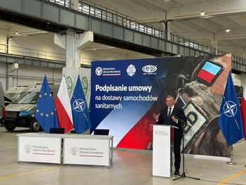 250 wozów dla armii. Nieuzbrojone, a bardzo ważne