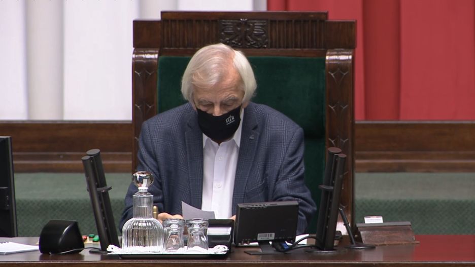 Strajk kobiet: Ryszard Terlecki o błyskawicach: symbole Hitlerjugend i SS (Fot.: sejm.gov.pl)