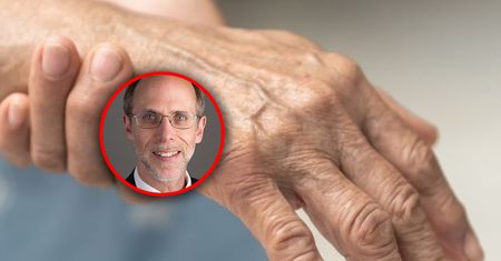 Te objawy ostrzegają przed chorobą Parkinsona. Mogą pojawić się lata przed diagnozą
