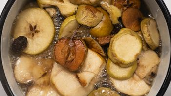 Jak uratować wigilijny kompot z suszu? Możesz zrobić to na kilka sposobów