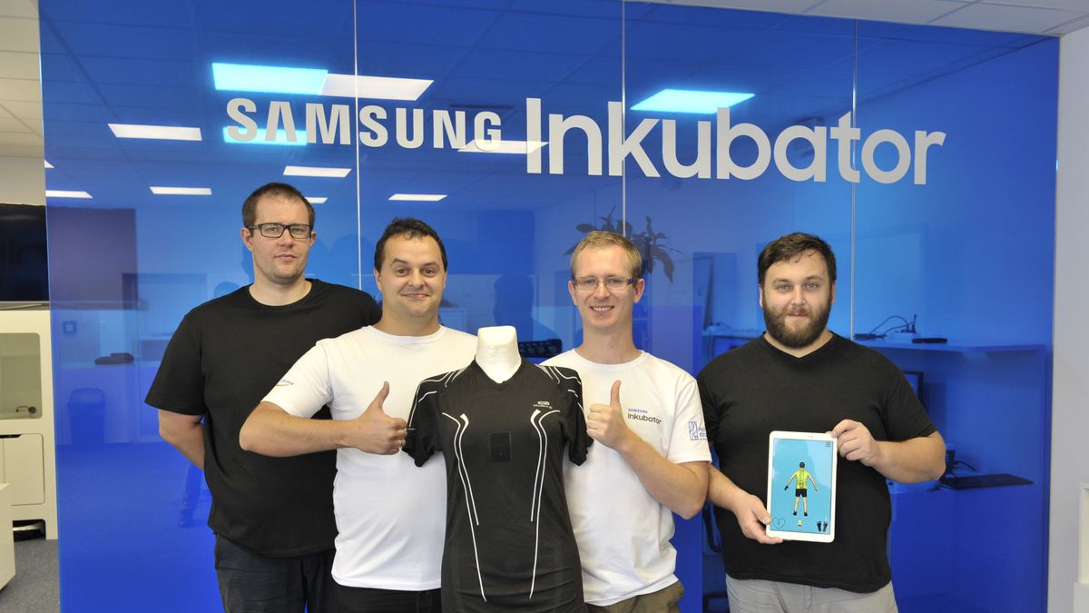 Inteligentna odzież dla sportowców. Senshell – koszulka, która zastępuje trenera