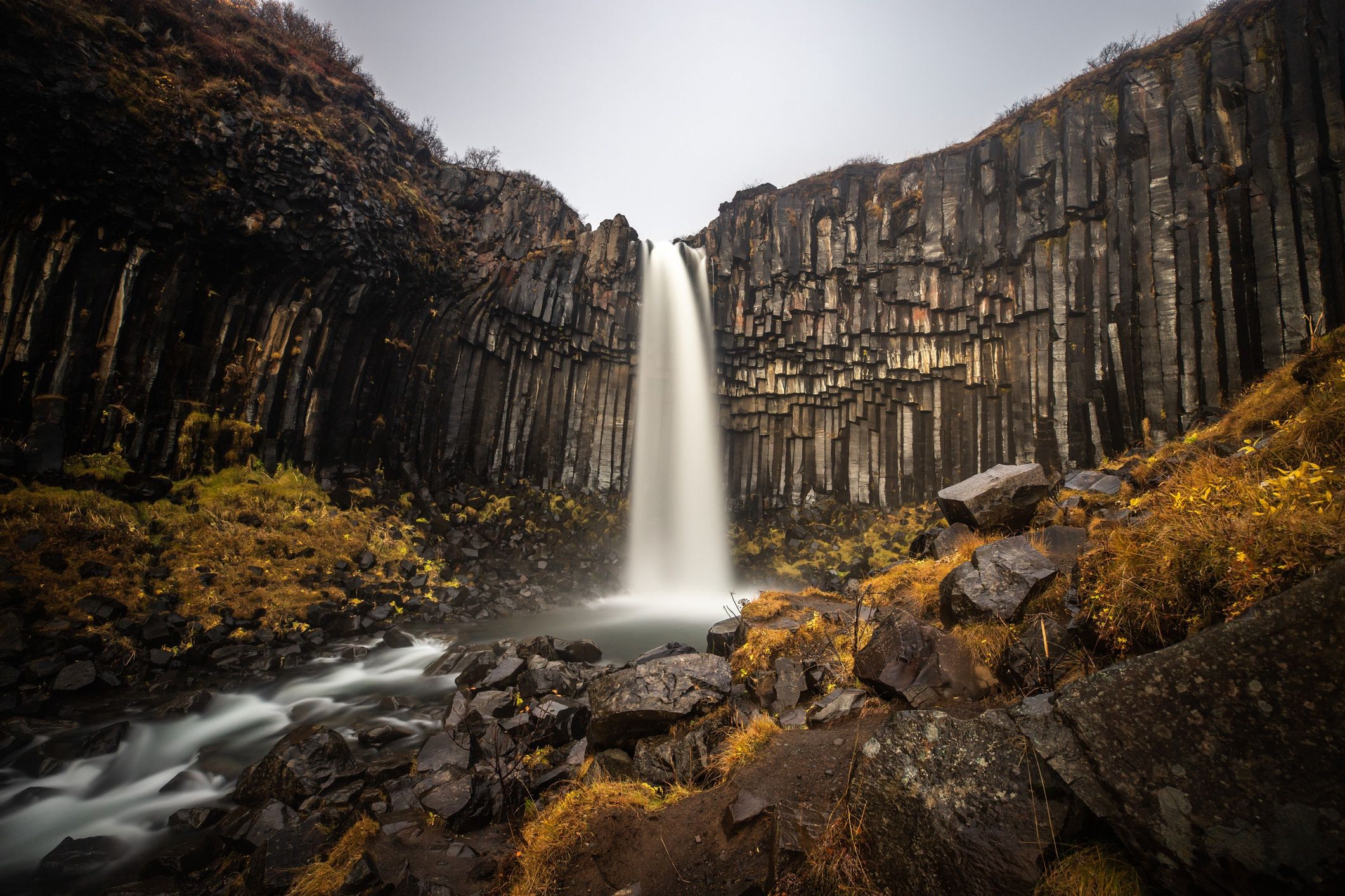 Wodospad Svartifoss