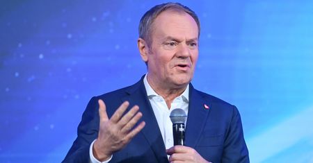 Tusk ostrzegł posłów. Znamy kulisy narady w KPRM
